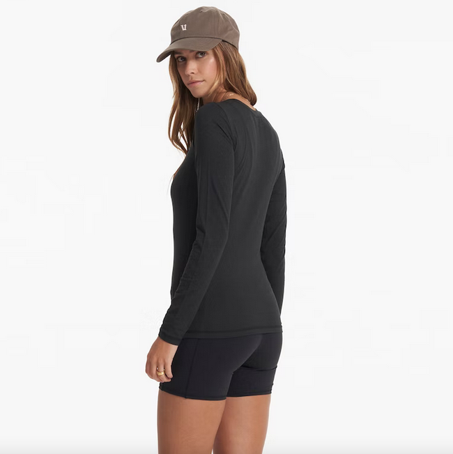 Vuori Women's Long Sleeve Lux Crew